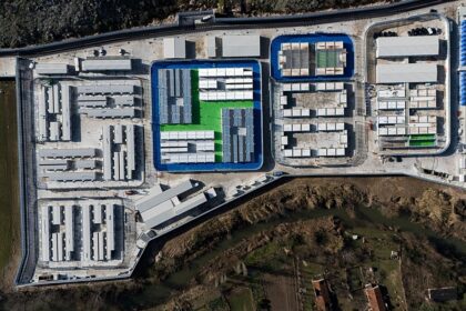 MEPs blocked from inspecting Italy’s Albania migrant centre