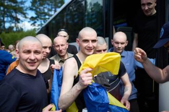 Russia and Ukraine swap 160 soldiers each in latest prisoner exchange