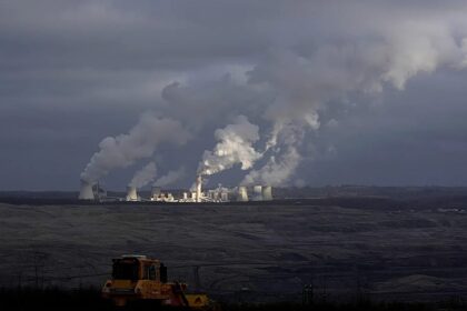 Twelve EU countries seek extra funds to cope with energy transition