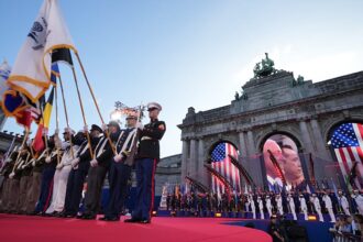 Stars, Stripes, VIPs and Protests: Brussels hosts US Independence bash