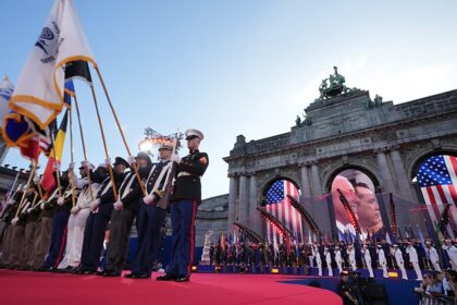 Stars, Stripes, VIPs and Protests: Brussels hosts US Independence bash
