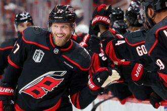 Carolina Hurricanes not wasting any time, score on first shot of Stanley Cup Final