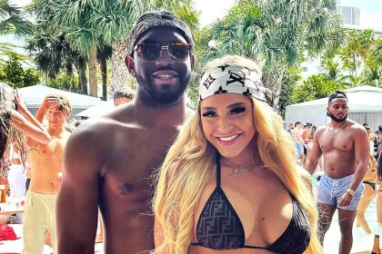 Courtney Clenney’s defense inspects knives at center of OnlyFans model’s murder case ahead of trial: report