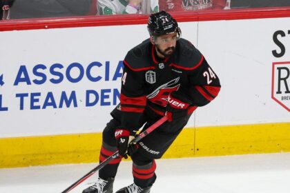 Seth Jarvis scores overtime game-winner as Hurricanes storm back from 2-0 deficit to even Stanley Cup Final