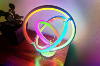 I Commanded This Smart Light to Change Based on My Mood, and I Liked It