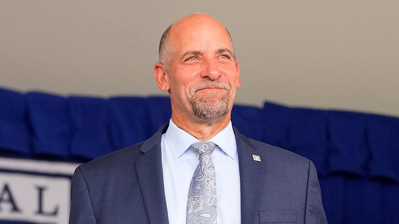 World Series champion John Smoltz warns baseball ‘will suffer’ if ABS system is applied to all pitches