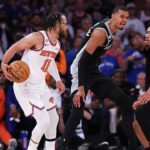 Victor Wembanyama puts hand on Jalen Brunson’s head, pushes him down as refs look the other way in Game 3