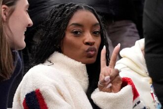 Simone Biles remains mum on mysterious near-death experience in Belize