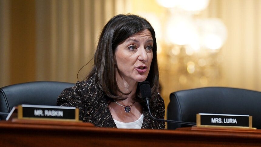 WATCH: Dem candidate grilled on stock trading after being duped with selfie request