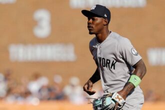 Yankees manager Aaron Boone draws the line after Jazz Chisholm Jr.’s lollipop incident: ‘P—-s me off’