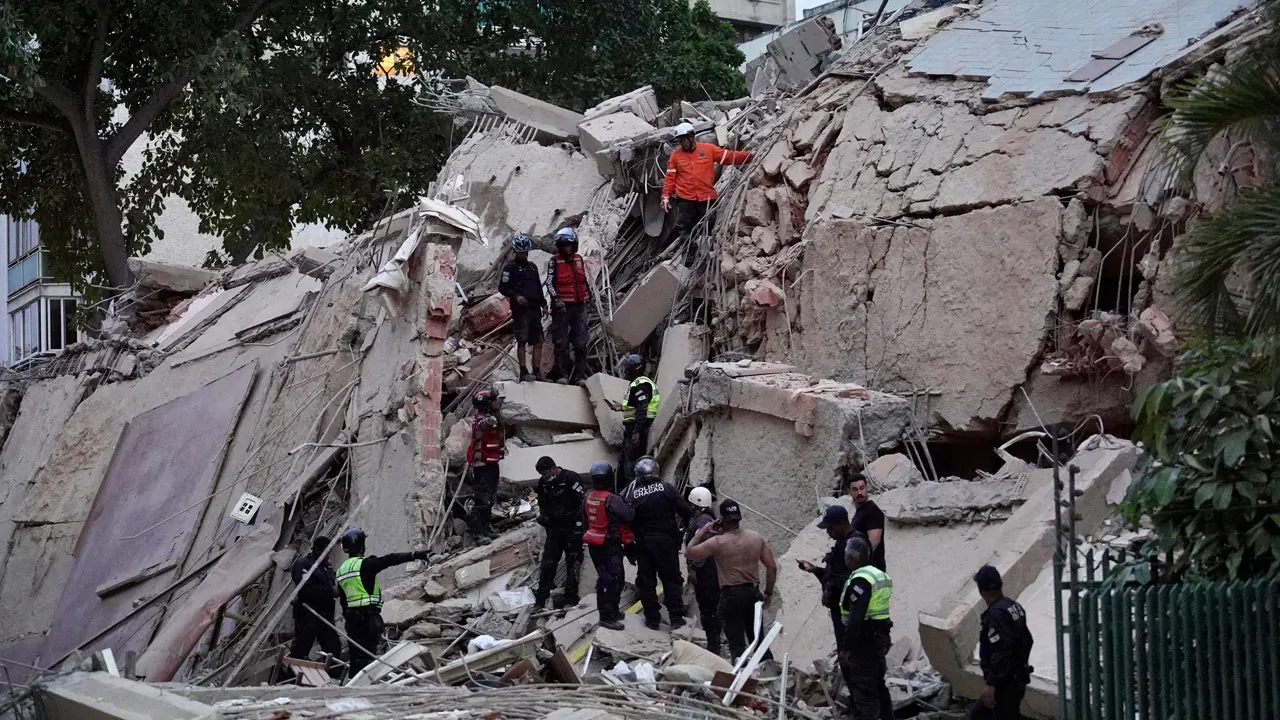 Trump says Venezuela earthquakes left ‘devastating number of deaths’ as US readies aid