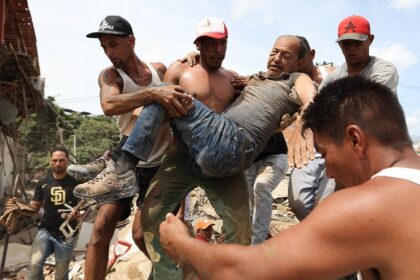 Death toll from Venezuela earthquakes rises to at least 589, with thousands reported missing