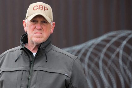 ‘Baked to death’: Homan rips media while sharing horrific scenes from border enforcement career