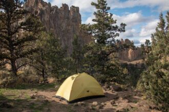 Sex offender allegedly cut open camping tent, kidnapped and bound two women from Oregon hiking trail