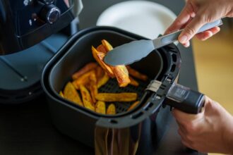 4 Kitchen Tools That May Be Adding Microplastics to Every Meal You Cook