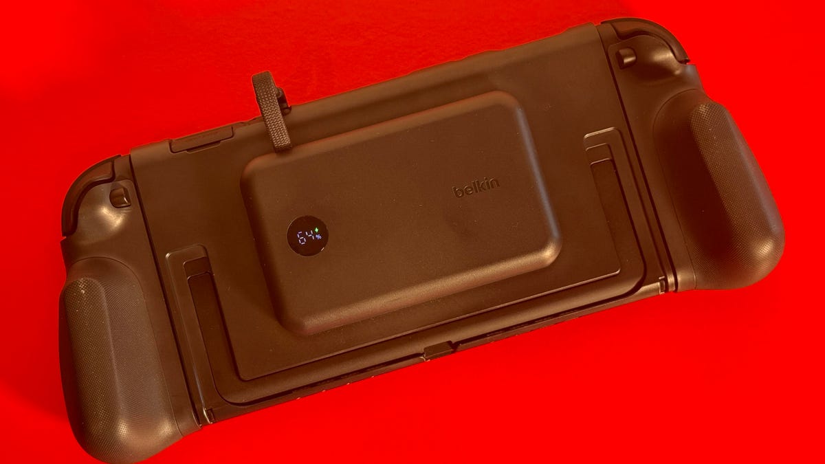 Belkin’s Pricey New Battery Grip Makes My Switch 2 Feel Like a Steam Deck