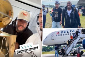 Air traffic controllers fanboy over Knicks’ Finals win as champions enjoy scenic flight home: ‘Plane’s rocking’