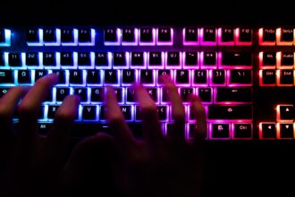 These AI Scams All Have Red Flags. Here’s How to Spot Them
