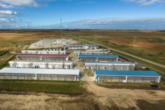 As AI Expands, Erin Brockovich Taps Communities to Map Data Center Concerns