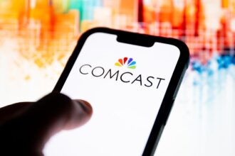 Comcast to Separate Into Two Companies, With NBCUniversal Set to Spin Off