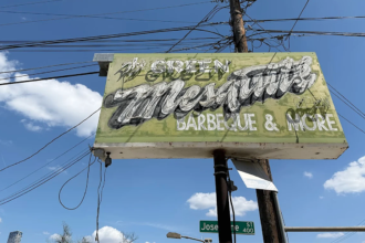 Lawsuit filed after tree dubbed ‘Widow Maker’ fatally crushes man at Texas BBQ restaurant