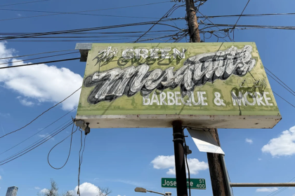 Lawsuit filed after tree dubbed ‘Widow Maker’ fatally crushes man at Texas BBQ restaurant