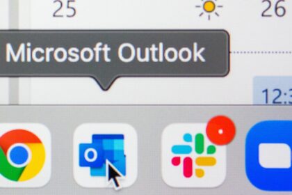 Whoops! Microsoft Outlook Mac Update Removes Email Conversation History