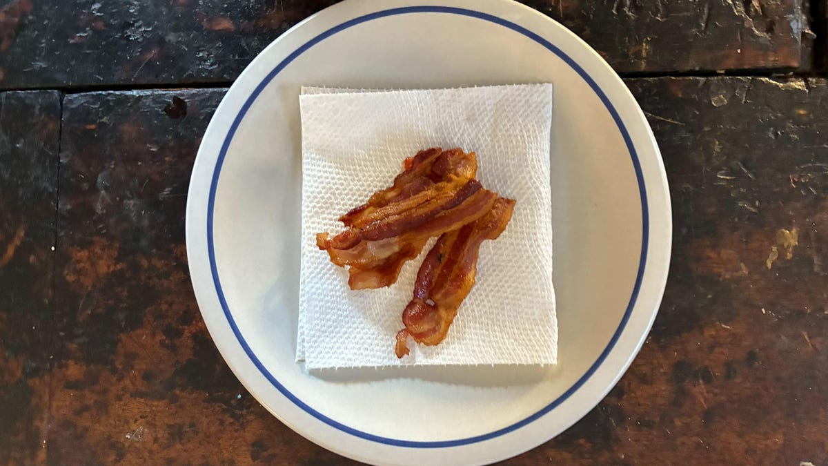 I Found the Fastest, Cleanest Way to Make Bacon (It’s Not the Stove, Oven or Microwave)