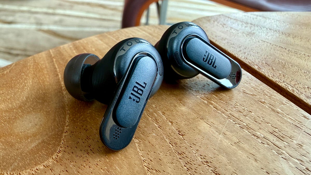 JBL Tour Pro 3 Earbuds Review: Lower Price and Enticing Improvements