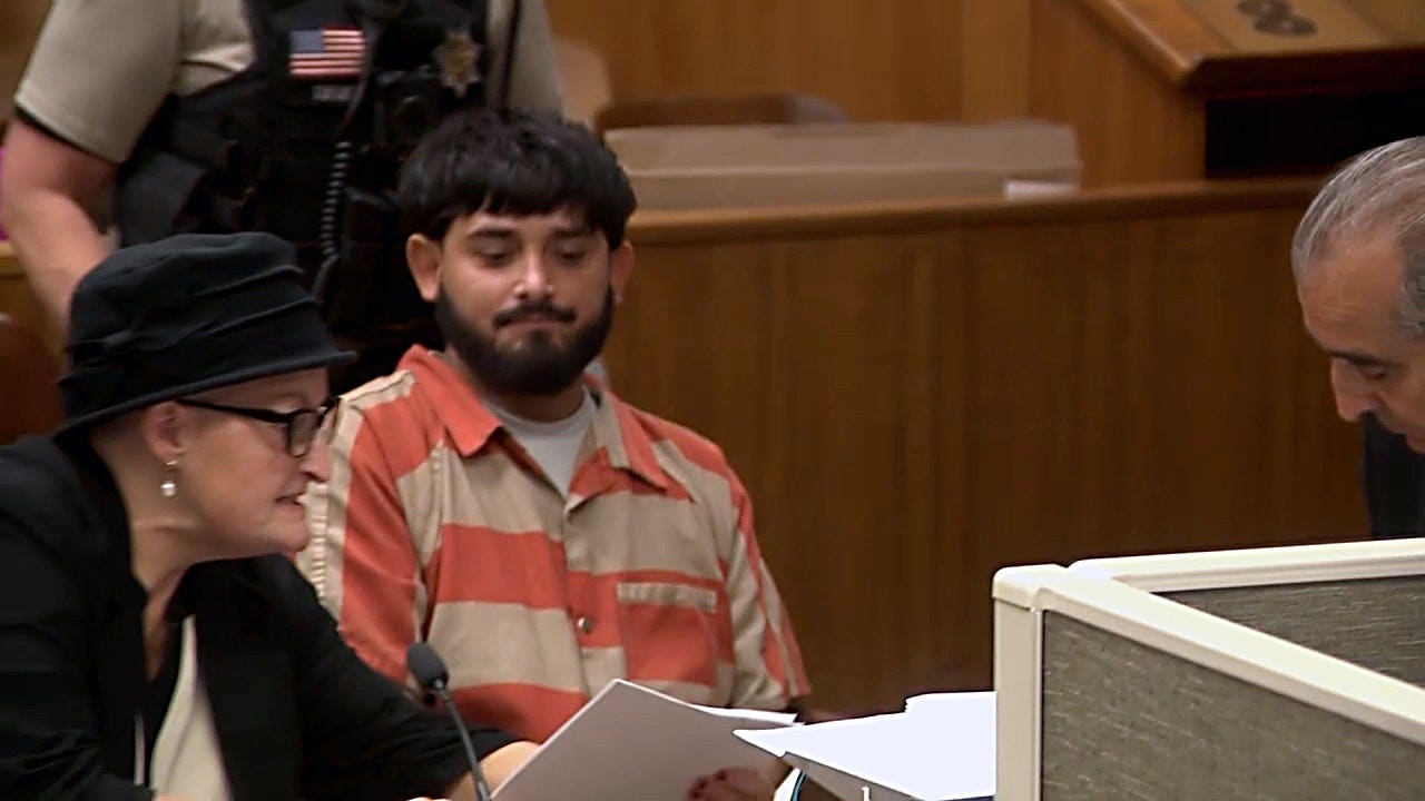 Illegal immigrant flashes courtroom grin after allegedly killing baby, mother and grandmother