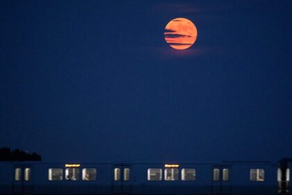 June’s Strawberry Moon Is the Final Micro Moon of 2026: Here’s How to See It