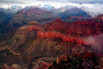 3 hikers die of suspected heat-related illness during rising temperatures at Grand Canyon