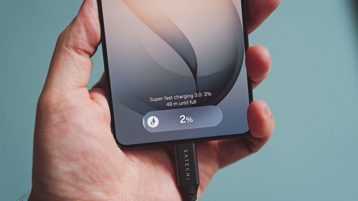 Our Data Shows That It’s OK if You Forget to Charge Your Phone Overnight