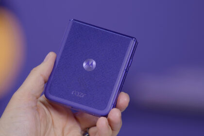 Motorola’s ,500 Razr Ultra Looks Swanky in Alcantara