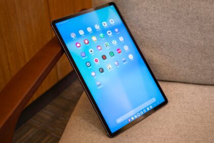 Galaxy Tab S10 FE Plus Review: Samsung’s Budget-Friendlier Tablet Hits the Right Notes