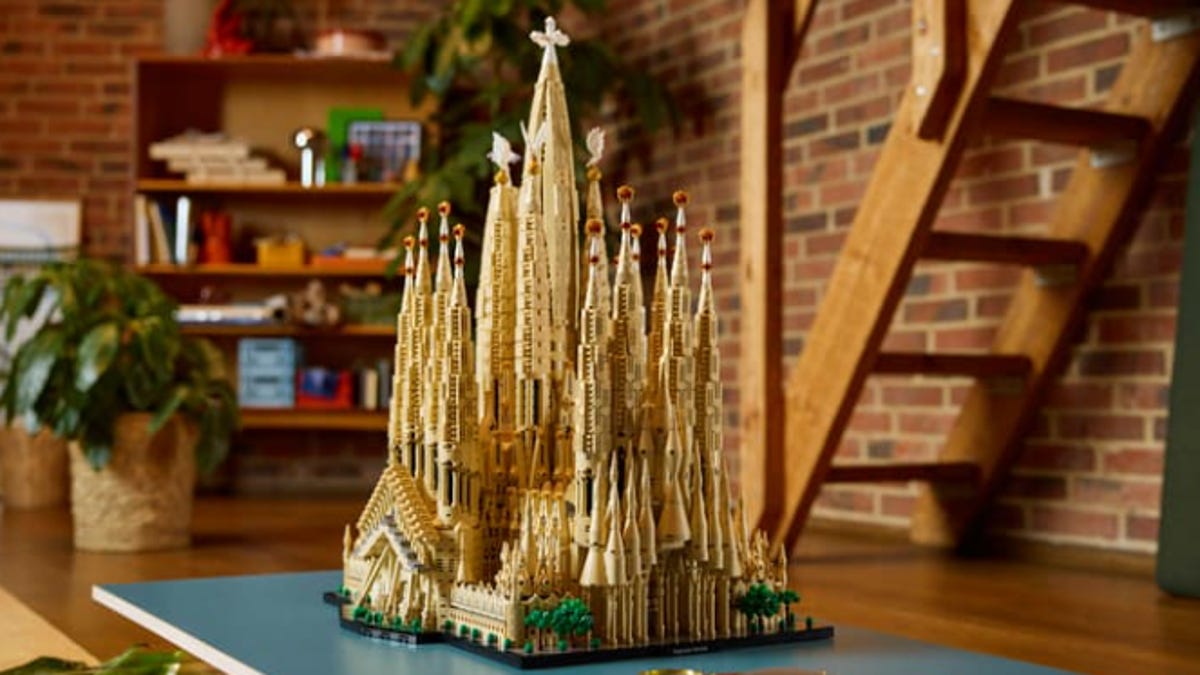 Lego’s Biggest Build Ever Is Here and It’s 0