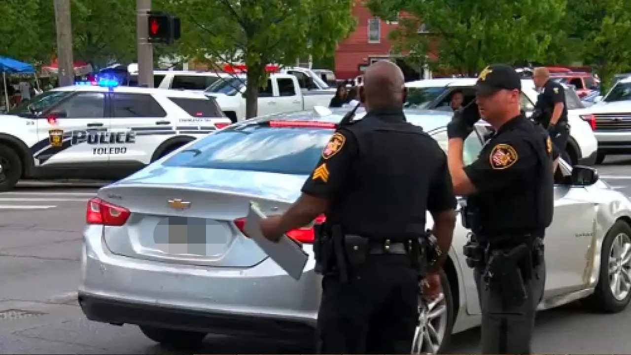 At least a dozen shot near festival in Ohio; manhunt for suspects underway