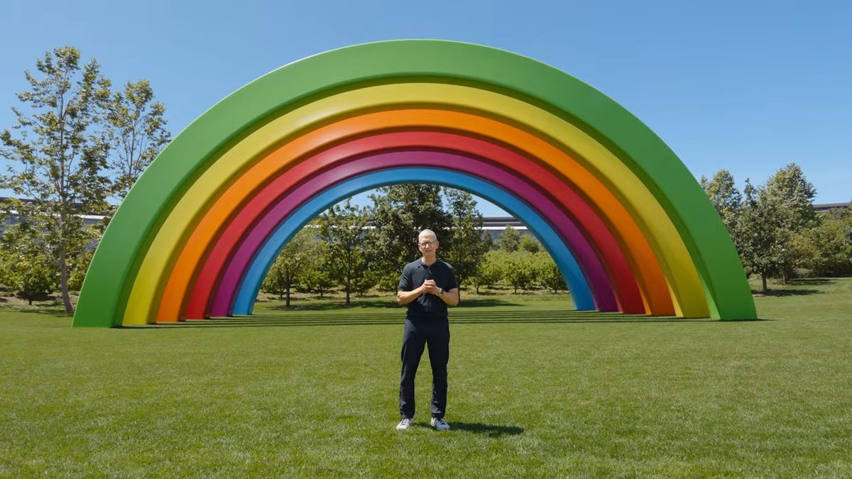 Apple, Please Don’t Enter Middle Age With Me: WWDC Left Aspiration Behind