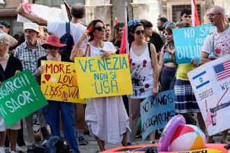 Venice greets US ambassador with ‘Make America Read Again’ signs