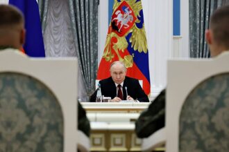 EU rushes to avoid disastrous revision of Russian oil price cap