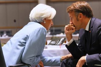 Lagarde mulls leaving ECB early to play a role in French elections