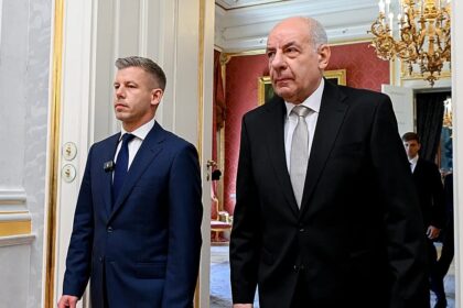 Hungary could vote to oust president as early as next week