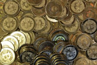 Exclusive: EU to revise crypto rules in 2027 amid Trump’s push
