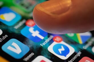 Should ‘Chat Control’ scan private texts? Take our poll.