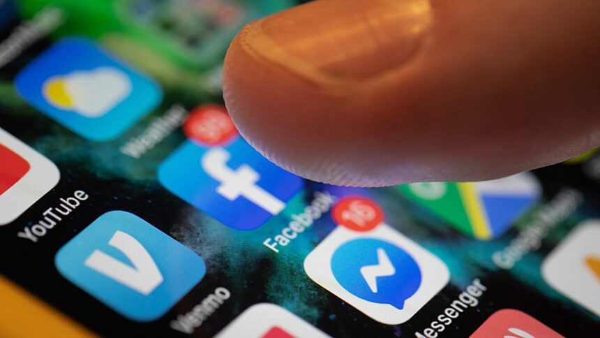 Should ‘Chat Control’ scan private texts? Take our poll.