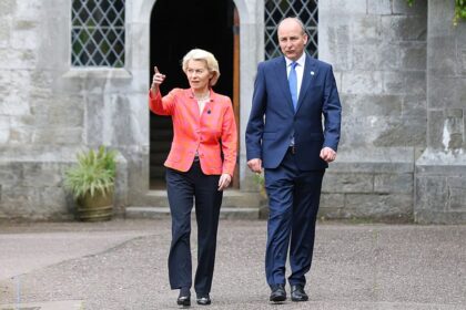 Von der Leyen: EU will hit back if China misses October trade deadline