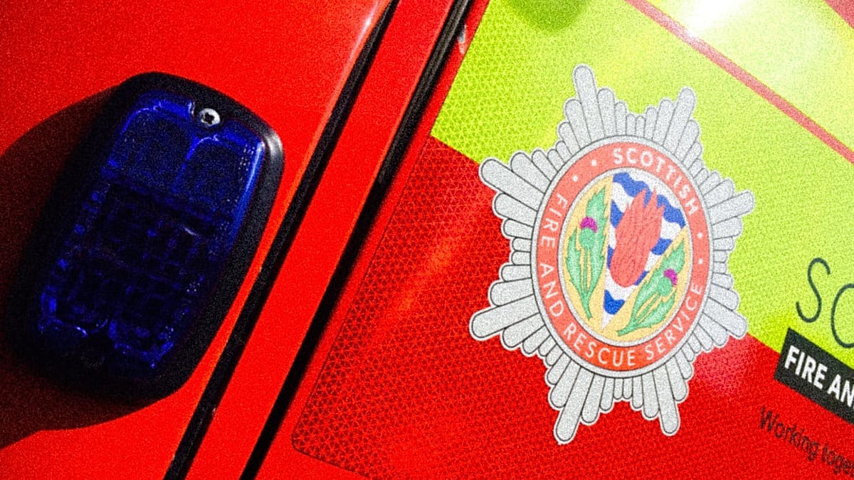 Firefighters tackle Edinburgh blaze as historic building left in ruins