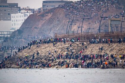 Migrants in Ceuta cannot move to mainland Europe