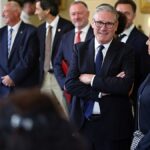 Starmer bids farewell to MPs, backs successor Burnham