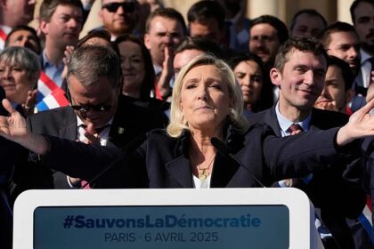 ‘People admire scars’: MEPs fear Le Pen more than Bardella